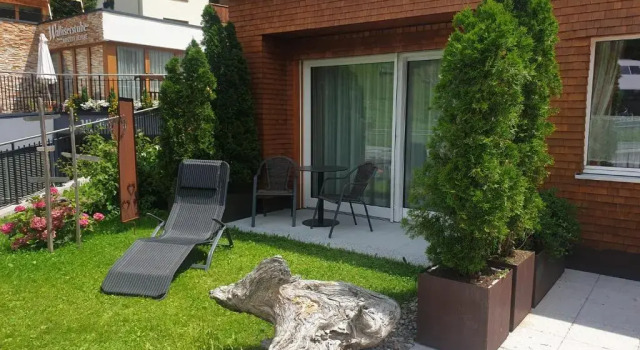 Апартаменты Hotel Garni Krumbach