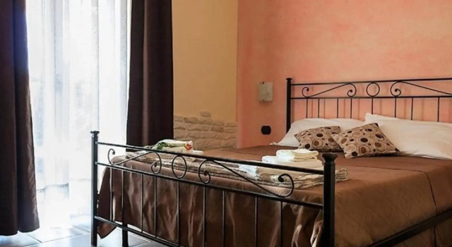 Mimi Hotel & Camping, Book Campground Licata 