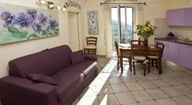 Appartamenti Chiarina, Buchen Sie Hotel Dolcedo Blumenriviera