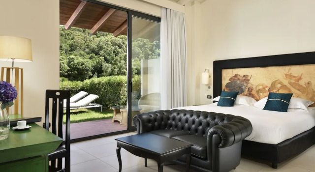 Полулюкс с видом на сад Argentario Lagoon Resort & Spa