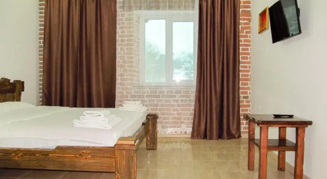 Deluxe chambre Fortetsya "Стабільне електропостачання!"