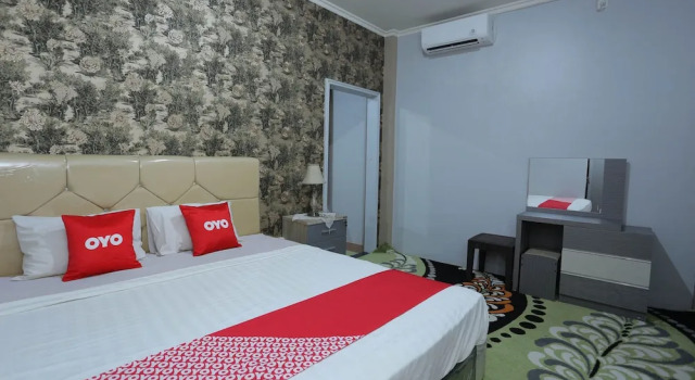 Люкс Deluxe OYO 1864 Tiara Guest House