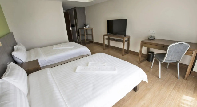Newtown Plaza Hotel