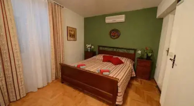Bed&Breakfast Villa Flora, Забронировать Вилла Коттеджи Дубровника, рядом с Marin Drzic Theatre, Коттедж