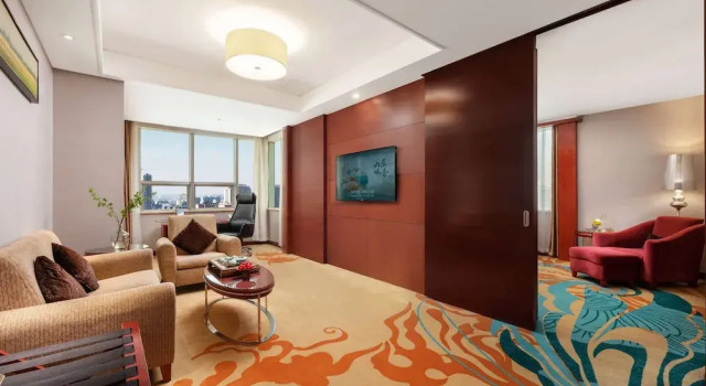 Двухместный люкс Business Ramada Zibo