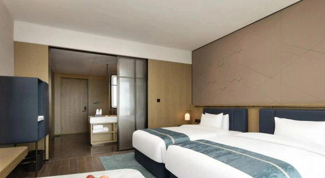 Howard Johnson by Wyndham Harmony Plaza Quanzhou, Забронировать Отель Отели Цюаньчжоу с бассейном, Бассейн