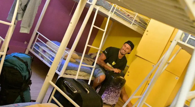 Кровать в общем номере Outlanders Tribe Hostel