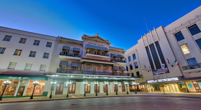 Menger Hotel