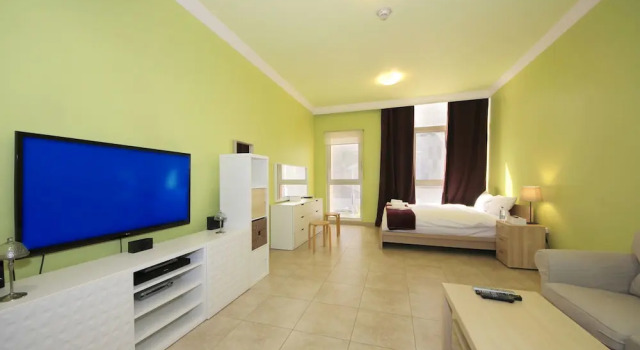 Signature Holiday Home - Venetian