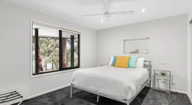 Gulah, Book Hotel Hotels in Kennett River with Parking, Parking