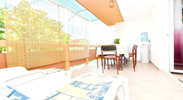 Apartment With 3 Bedrooms in Vir, With Enclosed Garden and Wifi - 250, Забронировать Апартаменты/квартира Вир Zadar Islands