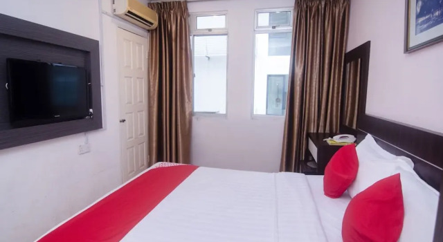Luksusowy dwuosobowy pokój Hotel O yfair Hotel
