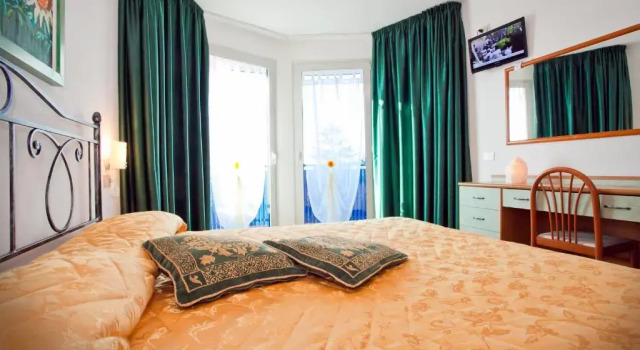 Двухместный номер Superior с балконом Hotel Catto Suisse