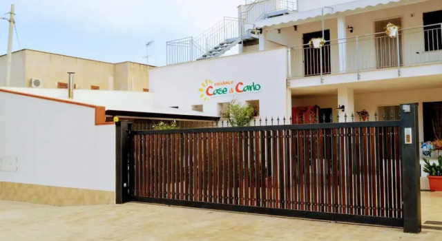 Le Case Di Carlo, Book Hotel Hotels in Sicily with Parking, Parking
