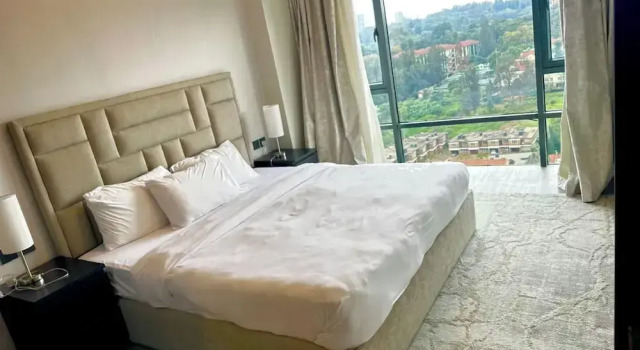 Escada Apartments