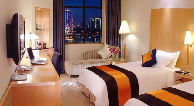 Двухместный номер Superior voco Wuhan Xinhua by IHG