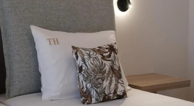 Двухместный номер Standard с видом на бассейн TEREZAS HOTEL