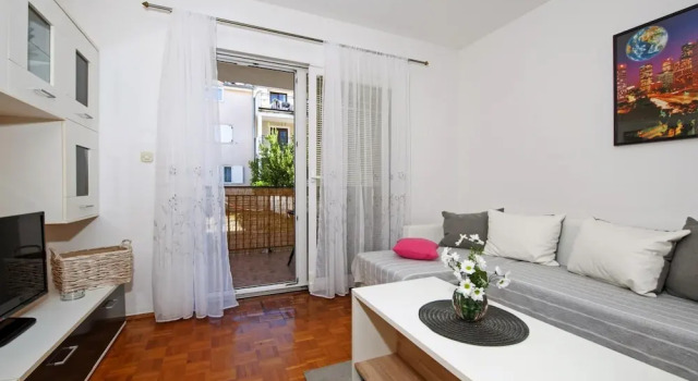 Ita 1 in Rovinj With 1 Bedrooms and 1 Bathrooms