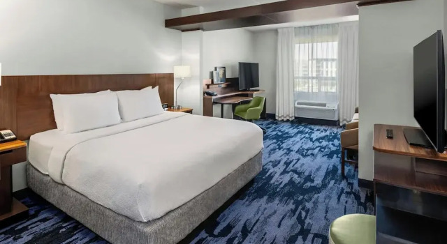 Двухместная студия Fairfield by Marriott Edmonton North