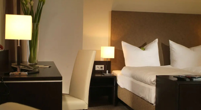 Номер Standard hotel friends Hückelhoven