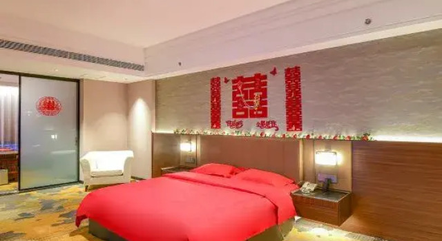 Люкс Country Garden Phoenix Hotel Tongliao