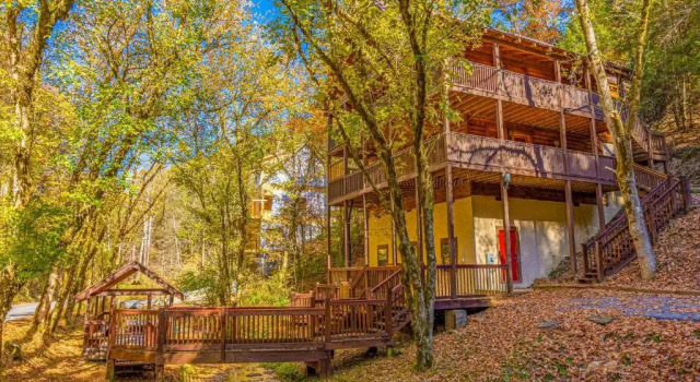 Voted #1 Cabin in Smokys! Spa Arcade Private Creek