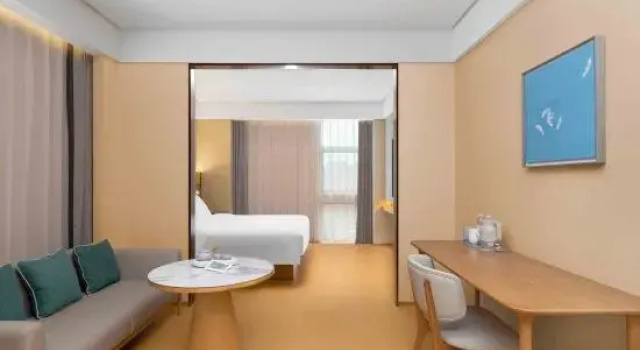 Люкс JI Hotel (Changsha Moon Island Yin Xing Road)