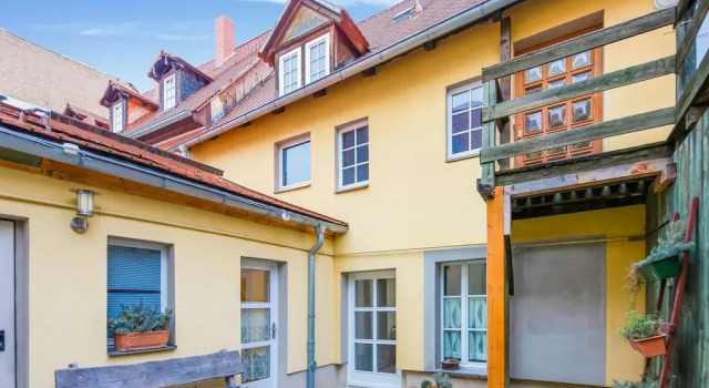 Elegant Apartment in Naumburg With Terrace, Prenota Appartamento Hotel a Garz con parcheggio, Parcheggio