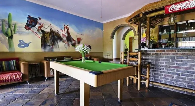 Blue Roan Country Lodge, Book Hotel Hoteller i Gauteng med parkering, Parkering