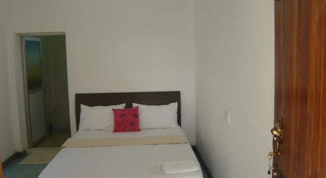 Priyanna Guest, Polonnaruwa