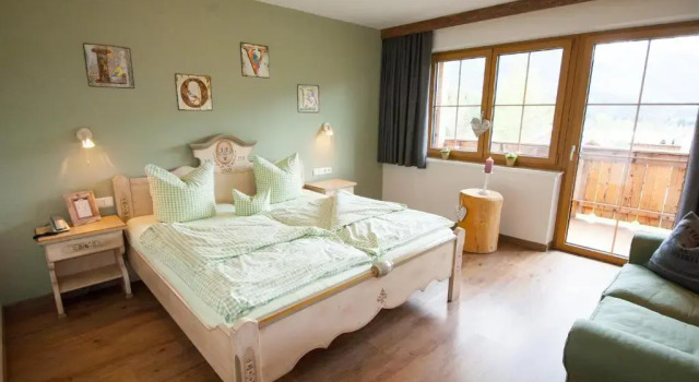 Двухместный номер Standard с балконом Hotel zum Urviech -Erwachsenenhotel