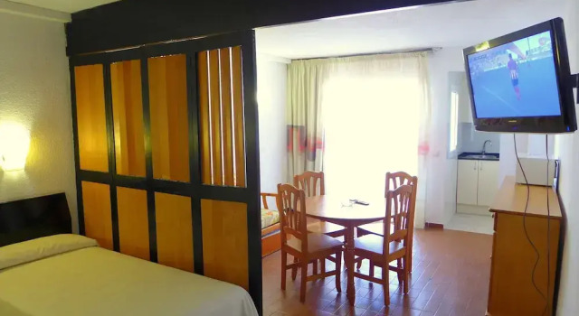 Apartamentos Alboran 24, Забронировать Апартаменты/квартира Апартаменты Салоу, Апартаменты/квартира