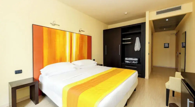 Двухместный номер Standard с балконом Hotel Europa