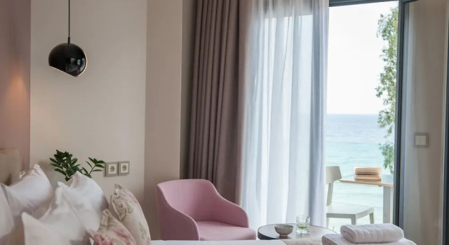 Двухместный номер Standard с балконом Seasabelle Hotel near Athens Airport