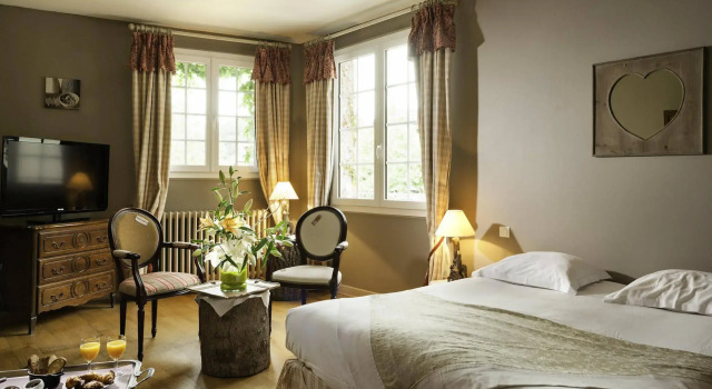 Le Beaulieu - Hôtel et Restaurant - Logis Hôtels, Забронировать Отель Больё-сюр-Дордонь Коррез