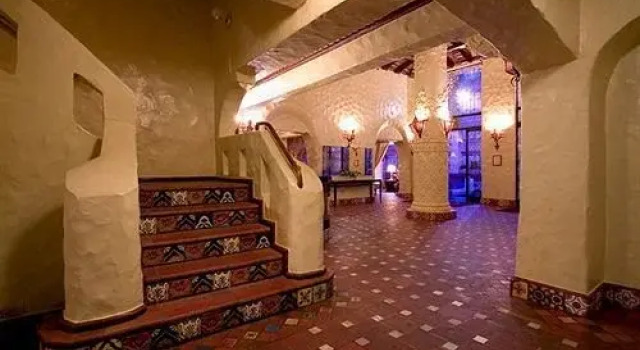 Gaylord Suites