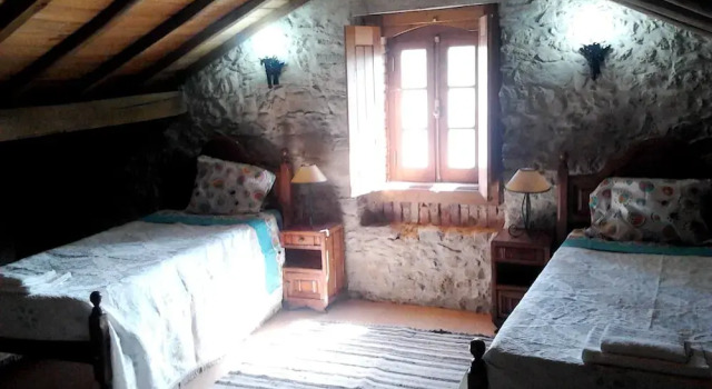 House With 3 Bedrooms in Alcobaça, With Wonderful Mountain View and En, Rezervovat Hotel Hotely v Oeste s parkováním, Parkování