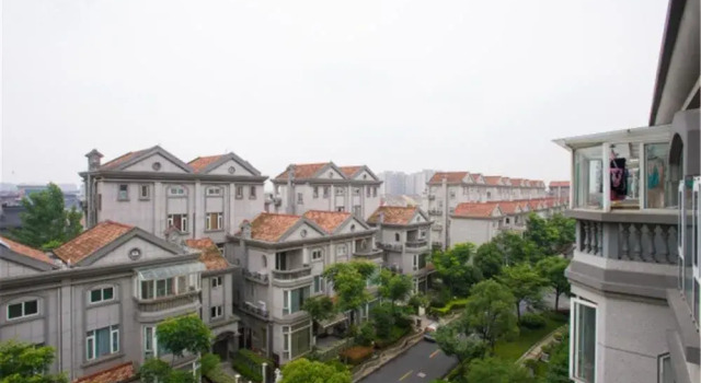 Jhouse Hongqiao Villa 3, Varaa Villa Shanghai Shanghai