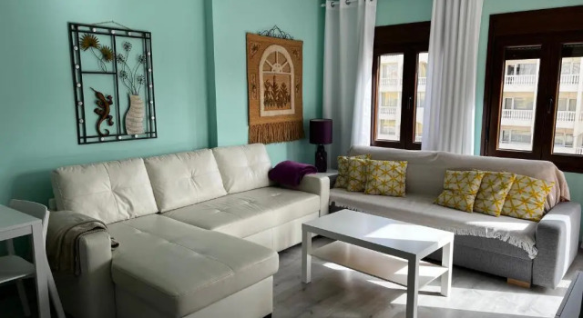 Апартаменты Roquetas Beach Apartment