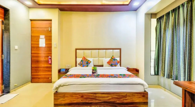 FabHotel Vosiv, Забронировать Отель Отели штата Махараштры с завтраком, Завтраки