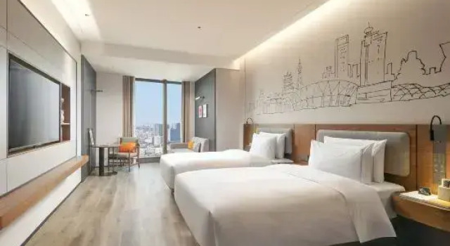 Номер Deluxe UrCove by HYATT Foshan Downtown