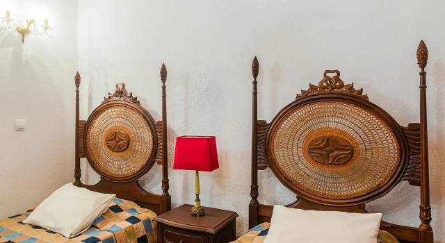 Country Mansion in Montemor-o-novo Alentejo, Забронировать Отель Монтемор-у-Нову 
