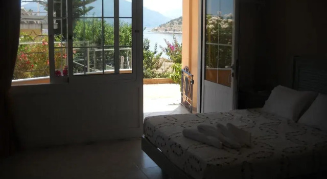 Студия Olive Bay Hotel