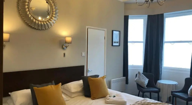 Двухместный номер Deluxe с видом на море Oban Hotel