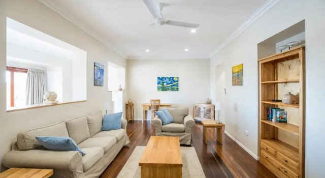 Apartment 1 Schlafzimmer mit Poolblick Kernow Charters Towers