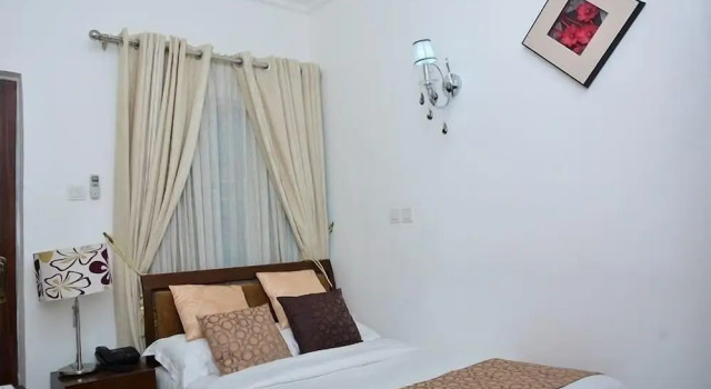 Crystal House, Book Hotel Hotels in Kwara with Breakfast, Breakfasts