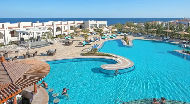 SUNRISE Montemare Resort - Posh Club, Забронировать Курортный отель Курортные отели Шарм-эш-Шейх, рядом с Кафе Farsha, Курортный отель