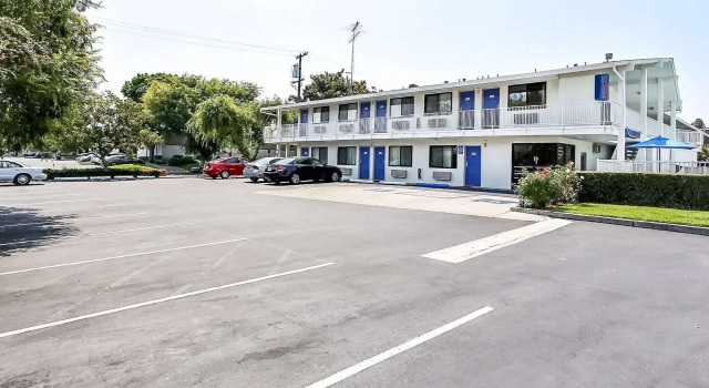 Motel 6-Sunnyvale, CA - South, Забронировать Мотель Мотели Саннивейл, Мотель