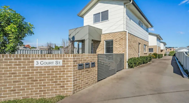 Newcastle Short Stay Apartments - Adamstown Townhouses, Book Apartment Adamstown Heights New South Wales