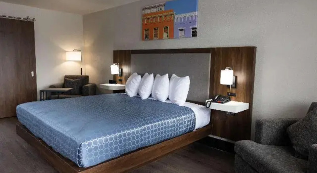 Номер Standard Bhagat Hotels Stone Mountain Atlanta BW Signature Collection